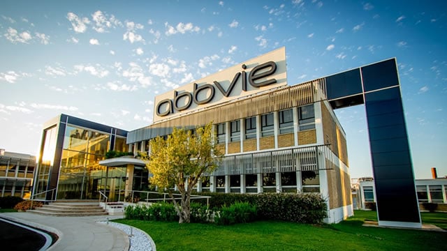 آفاق نمو شركة AbbVie مع تقييم جذاب