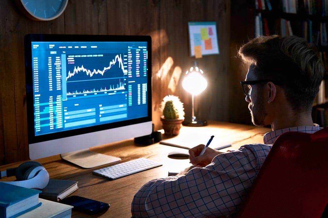 لماذا هبط سهم إنتويت وهل هو فرصة شراء؟