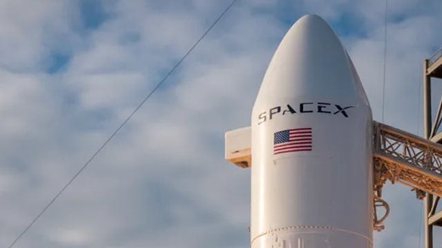 مؤشر داو يرتفع 350 نقطة مع صعود SpaceX وتفاؤل باتفاق إيران