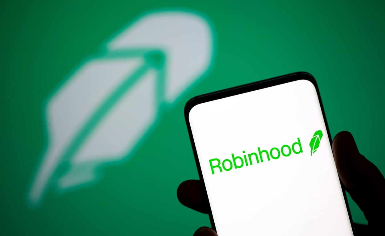 تقييم ومراجعة  شركة Robinhood لعام 2026